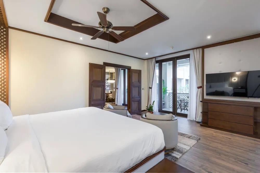 My Alma (Presidential Suite)