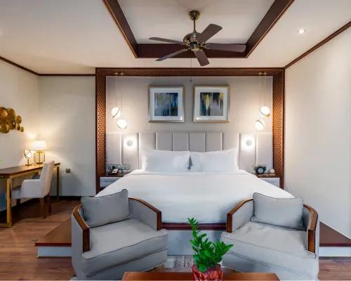 My Alma (Presidential Suite)